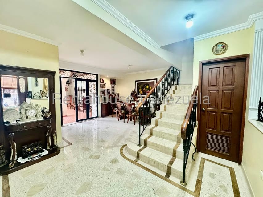 Casa (Duplex) en Venta en Colinas de Pirineos, Tachira - 8