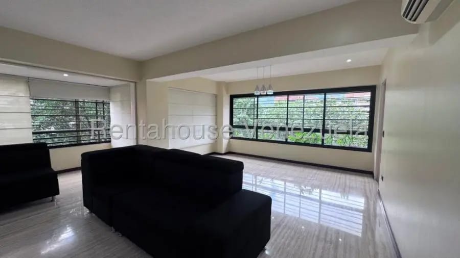 Apartamento en Alquiler en Campo Alegre Caracas - 2
