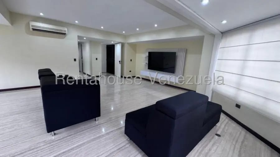 Apartamento en Alquiler en Campo Alegre Caracas - 7