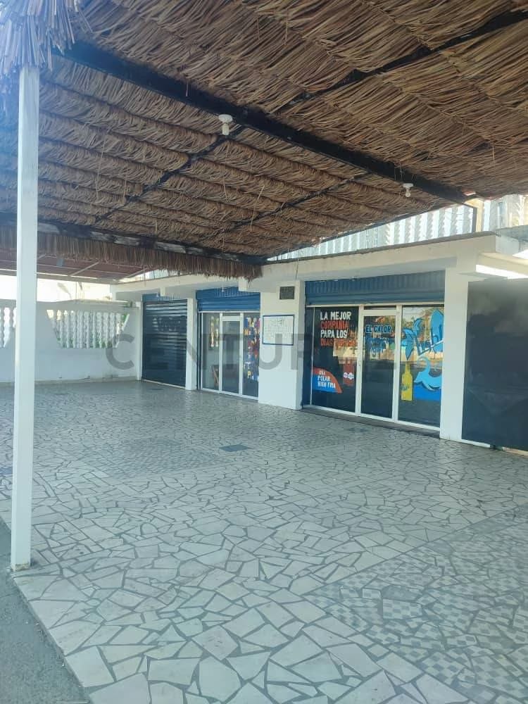 SE ALQUILA LOCAL COMERCIAL EN PLENA AV PRINCIPAL