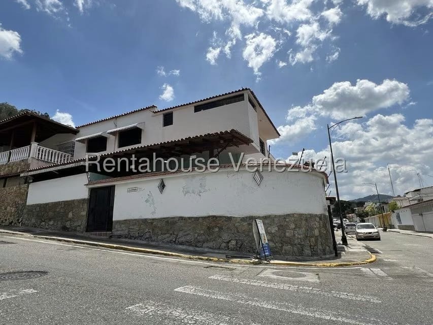 Casa (Duplex) en Venta en La Trinidad, Distrito Metropolitano