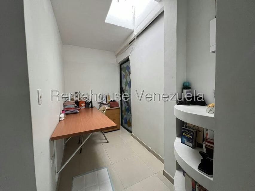 Casa (Duplex) en Venta en La Trinidad, Distrito Metropolitano - 15