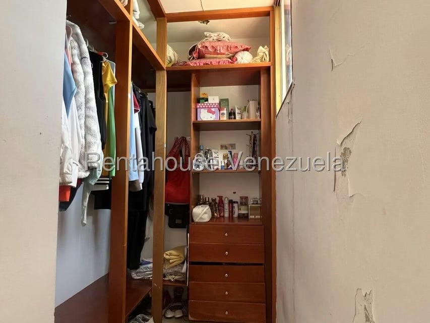 Casa (Duplex) en Venta en La Trinidad, Distrito Metropolitano - 18