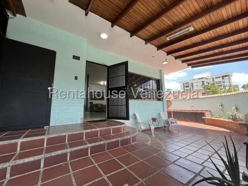 Casa (Duplex) en Venta en La Trinidad, Distrito Metropolitano - 3