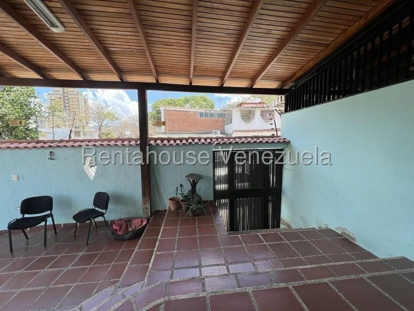 Casa (Duplex) en Venta en La Trinidad, Distrito Metropolitano - 34