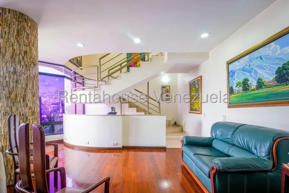 Apartamento (Multiples Niveles) en Venta en Santa Eduvigis, Distrito Metropolitano - 19