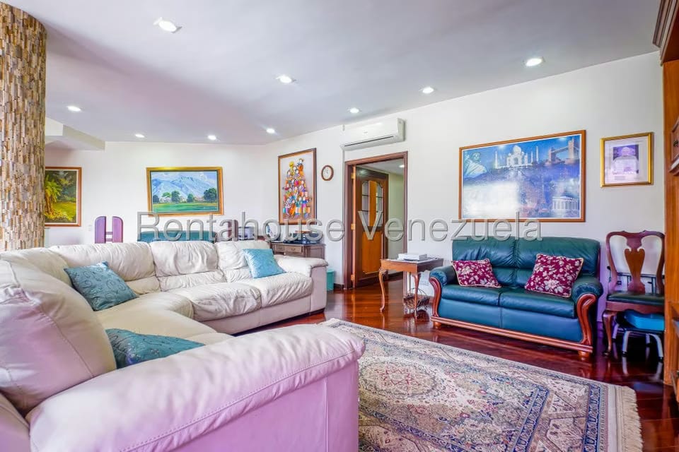 Apartamento (Multiples Niveles) en Venta en Santa Eduvigis, Distrito Metropolitano - 20