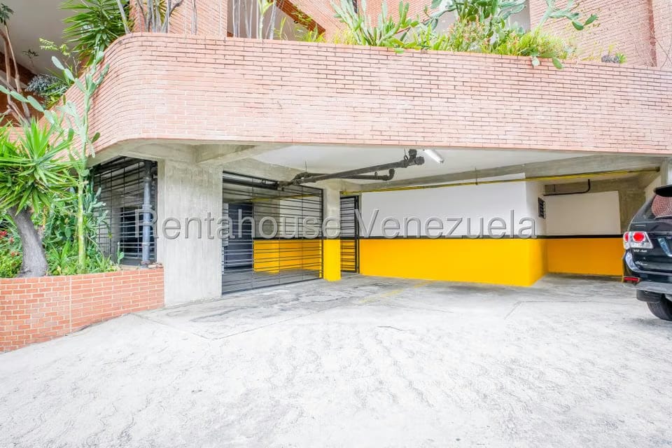 Apartamento (Multiples Niveles) en Venta en Santa Eduvigis, Distrito Metropolitano - 3