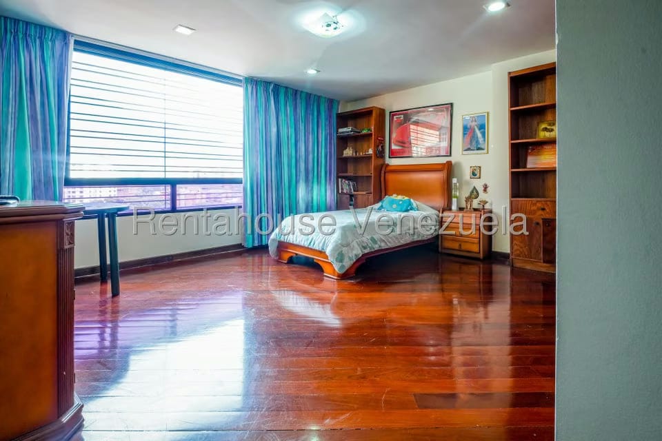 Apartamento (Multiples Niveles) en Venta en Santa Eduvigis, Distrito Metropolitano - 22
