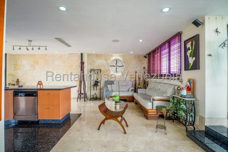 Apartamento (Multiples Niveles) en Venta en Santa Eduvigis, Distrito Metropolitano - 28