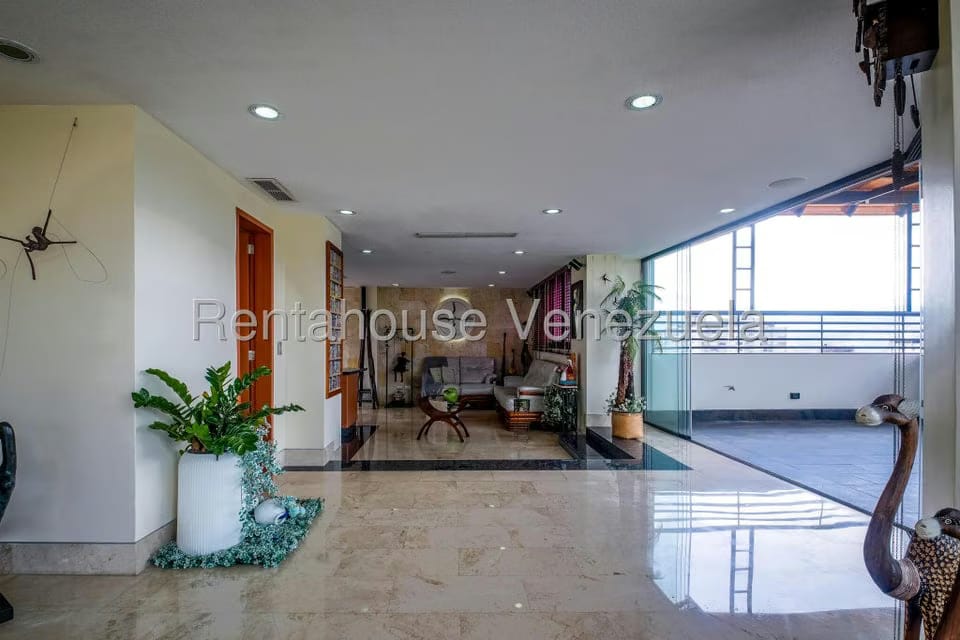 Apartamento (Multiples Niveles) en Venta en Santa Eduvigis, Distrito Metropolitano - 29