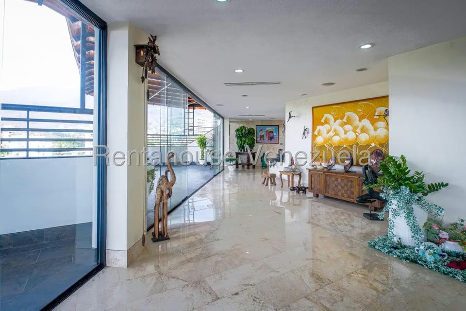 Apartamento (Multiples Niveles) en Venta en Santa Eduvigis, Distrito Metropolitano - 32