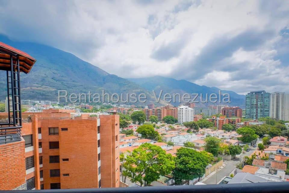 Apartamento (Multiples Niveles) en Venta en Santa Eduvigis, Distrito Metropolitano - 41
