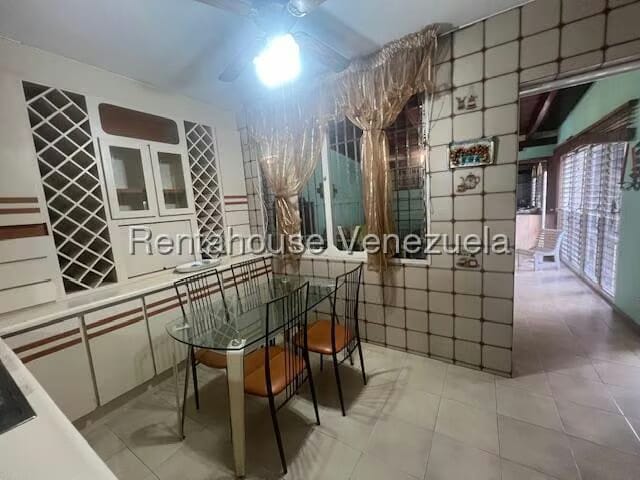 Casa (Duplex) en Venta en El Marques, Distrito Metropolitano - 10