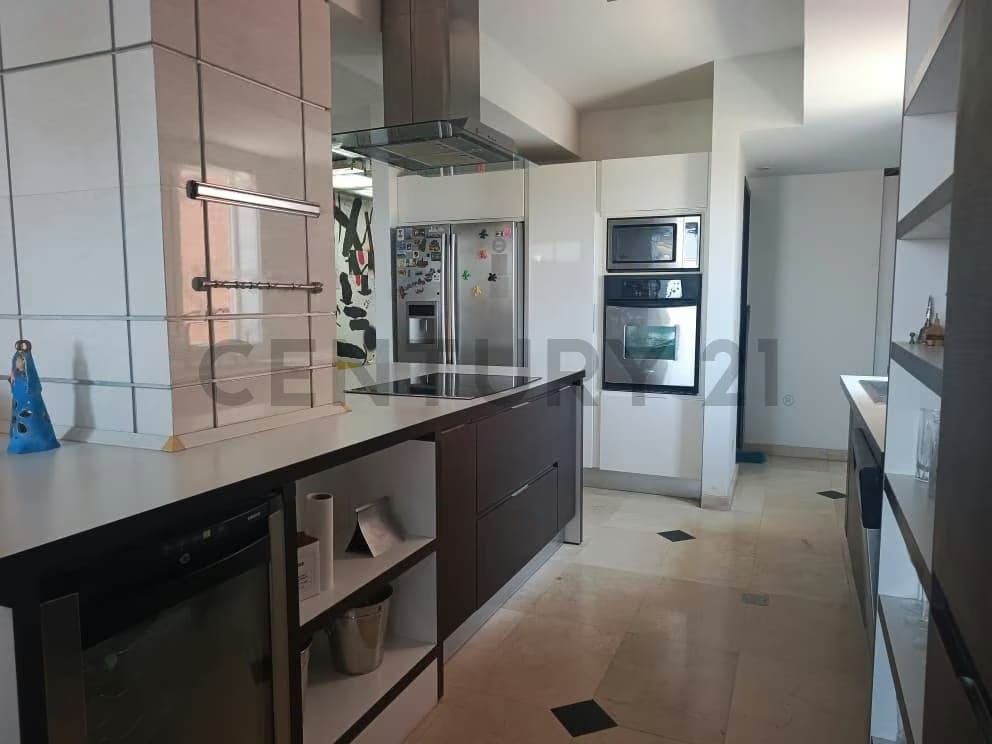 Amplio apartamento en venta en Residencias San Jose Pampatar Isla de Margarita - 7