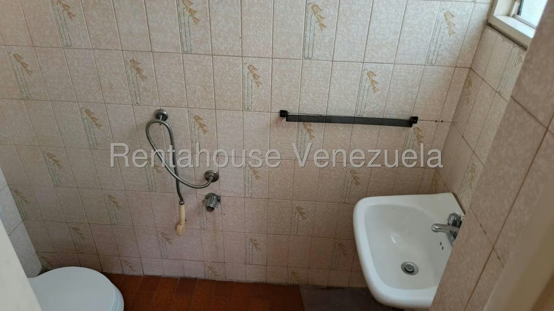 Apartamento (1 Nivel) en Venta en Los Palos Grandes, Distrito Metropolitano - 30