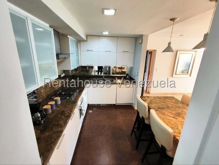 Apartamento (1 Nivel) en Alquiler en Las Mercedes, Distrito Metropolitano - 5