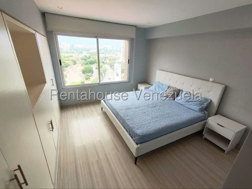 Apartamento (1 Nivel) en Alquiler en Las Mercedes, Distrito Metropolitano - 8