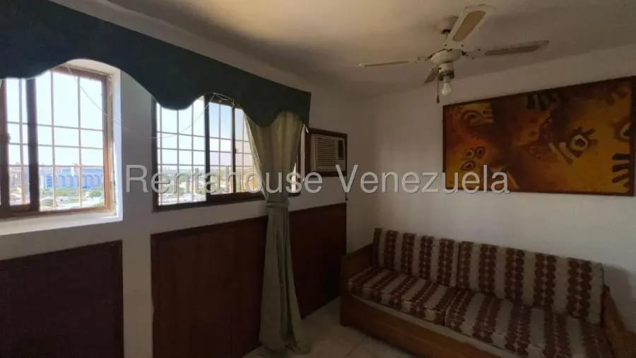 Apartamento en Alquiler en Maracaibo - 11