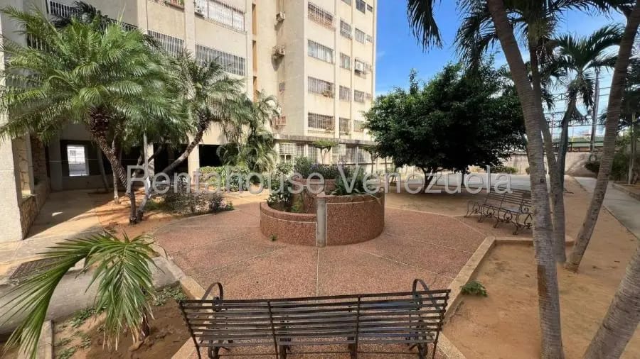Apartamento en Alquiler en Maracaibo - 10