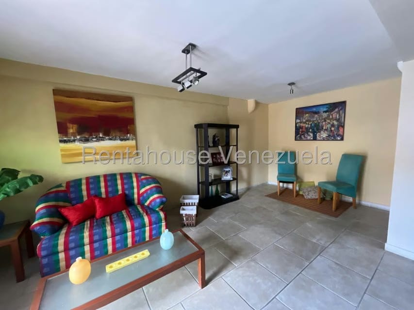 Casa (1 Nivel) en Venta en La Rosaleda, Lara - 2