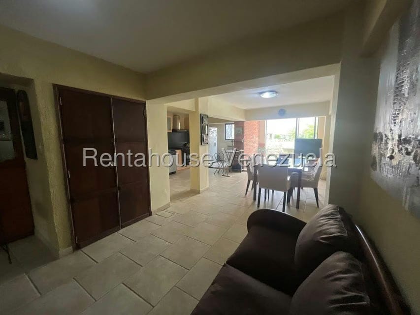 Casa (1 Nivel) en Venta en La Rosaleda, Lara - 11