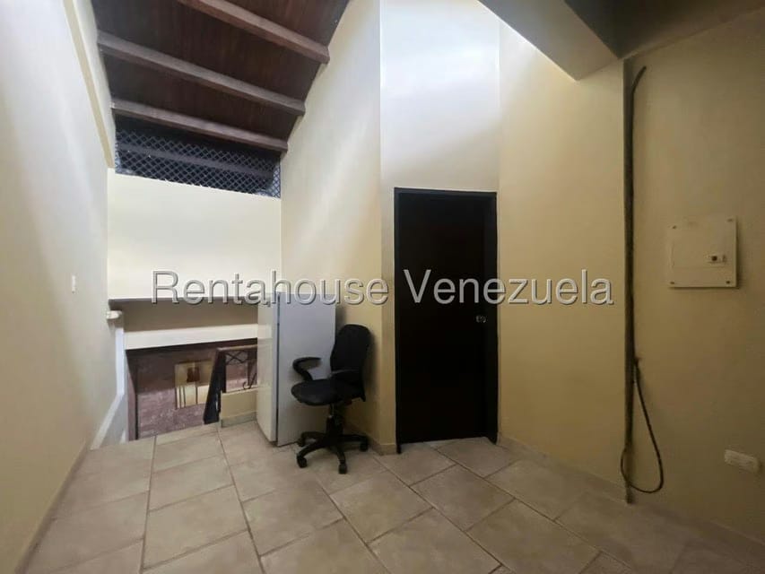 Casa (1 Nivel) en Venta en La Rosaleda, Lara - 12