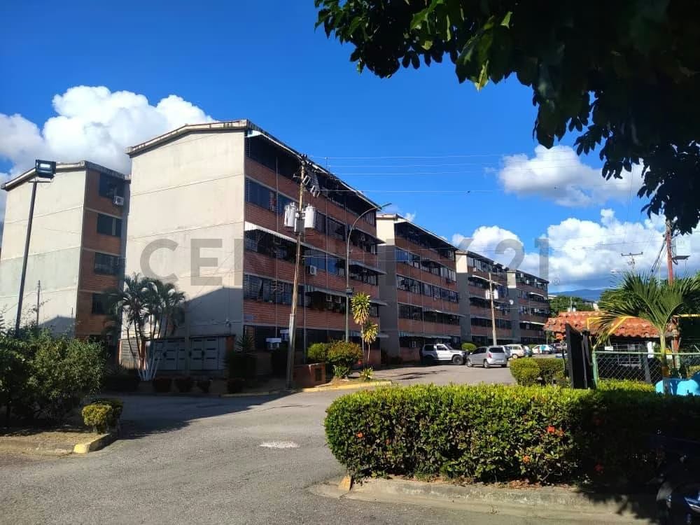 CD. APARTAMENTO EN VENTA, CIUDAD CASARAPA. - 2
