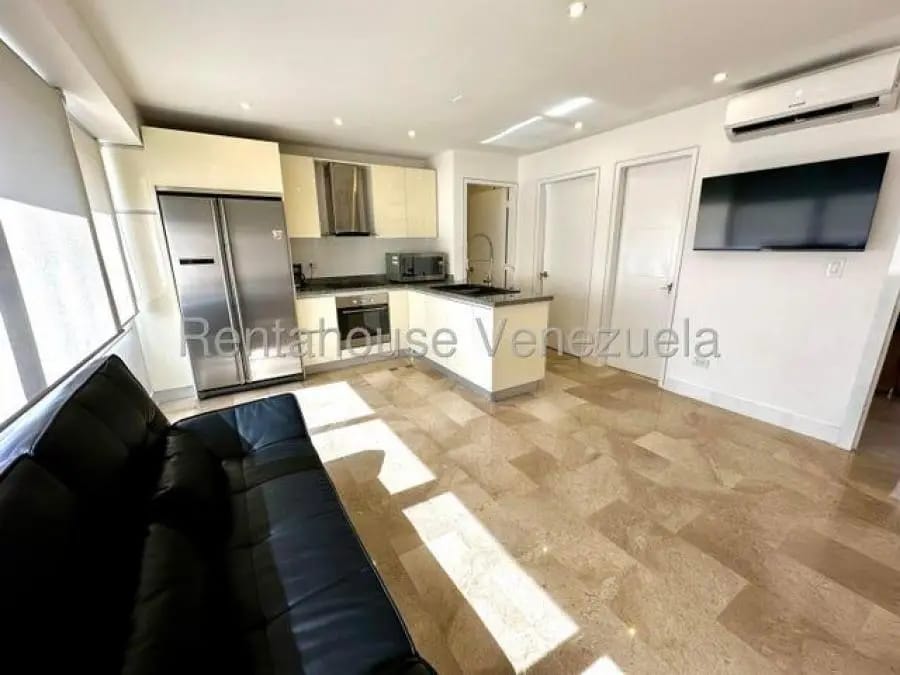 Apartamento en Alquiler en El Rosal Caracas