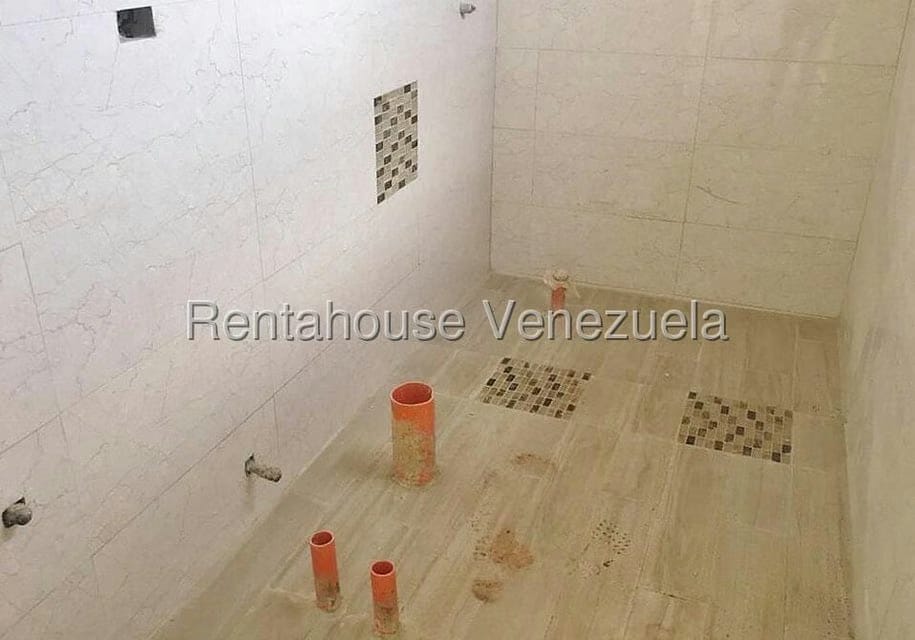 Townhouse (Duplex) en Venta en Sector Avenida Jesus Subero, Anzoategui - 12