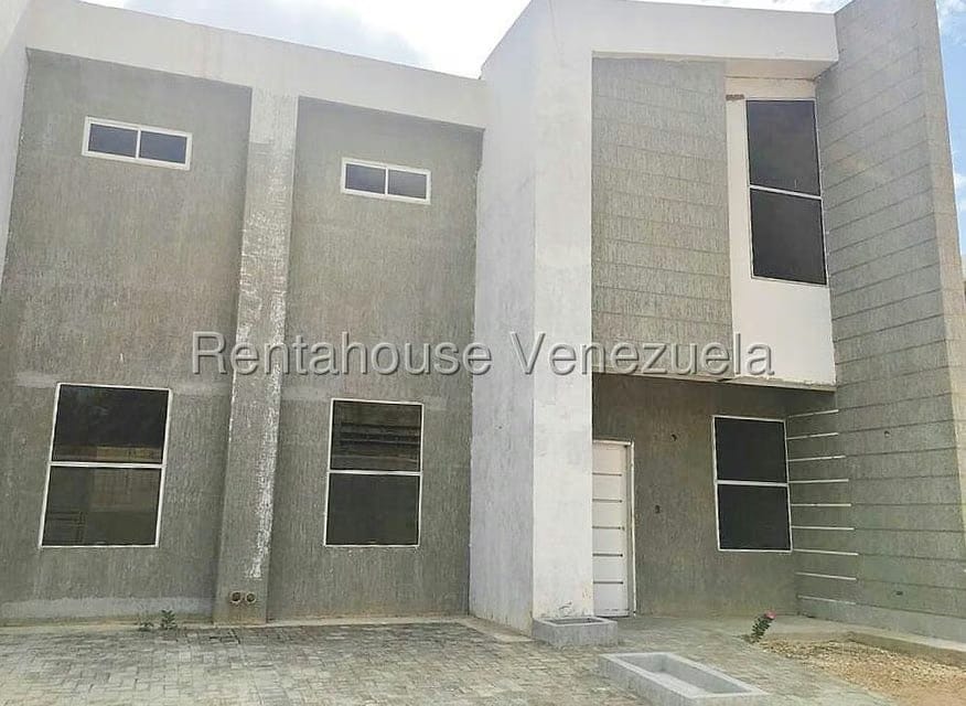 Townhouse (Duplex) en Venta en Sector Avenida Jesus Subero, Anzoategui - 17