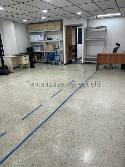 Comercial (Local Comercial) en Alquiler en Colinas de Vista Alegre, Distrito Metropolitano - 3