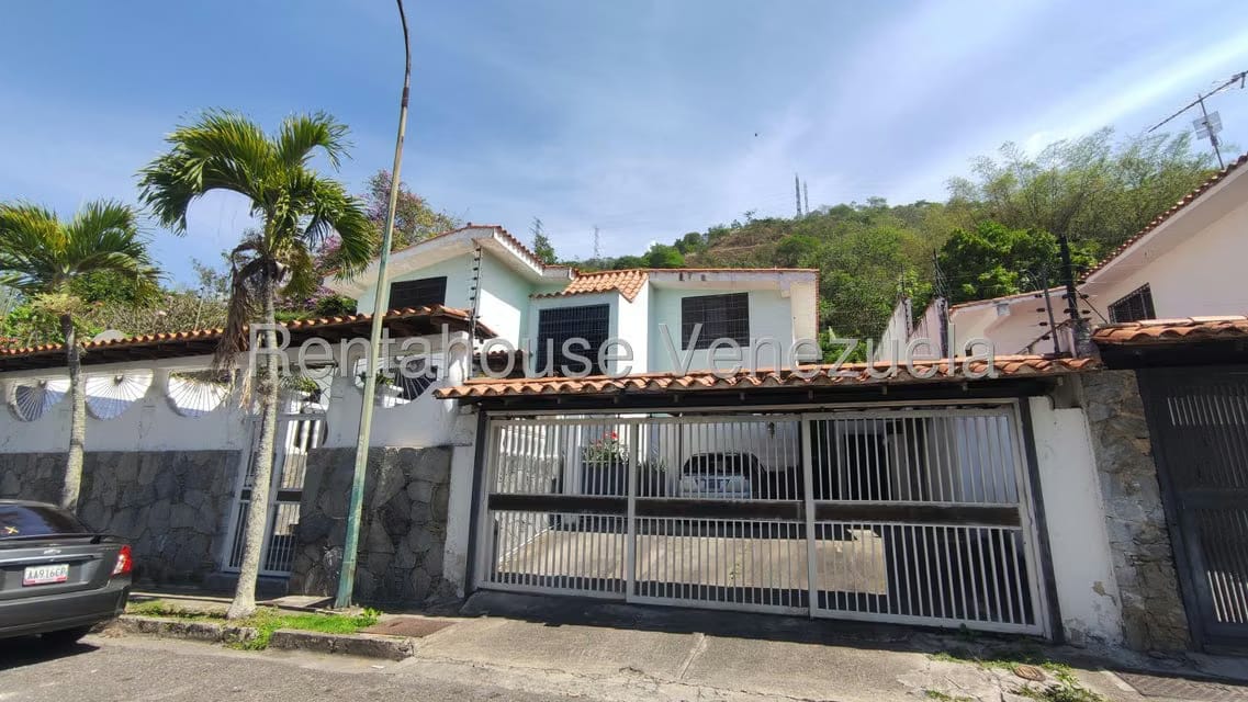 Casa (Duplex) en Venta en El Marques, Distrito Metropolitano