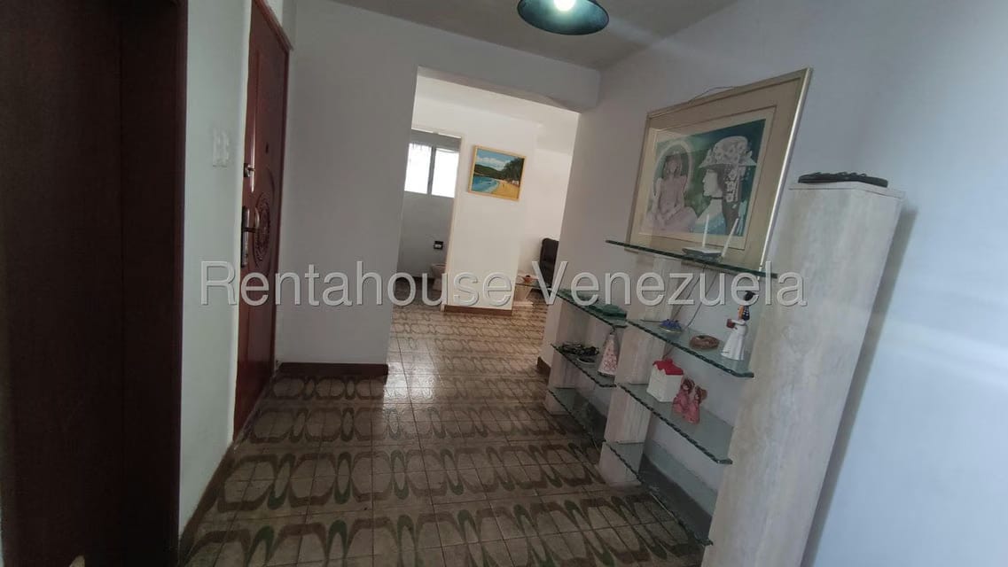 Casa (Duplex) en Venta en El Marques, Distrito Metropolitano - 3