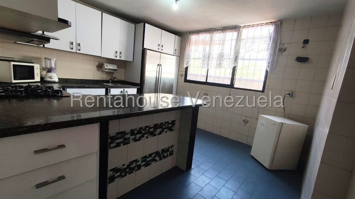 Casa (Duplex) en Venta en El Marques, Distrito Metropolitano - 9