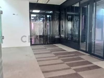 Local para Oficina en Alquiler - 6