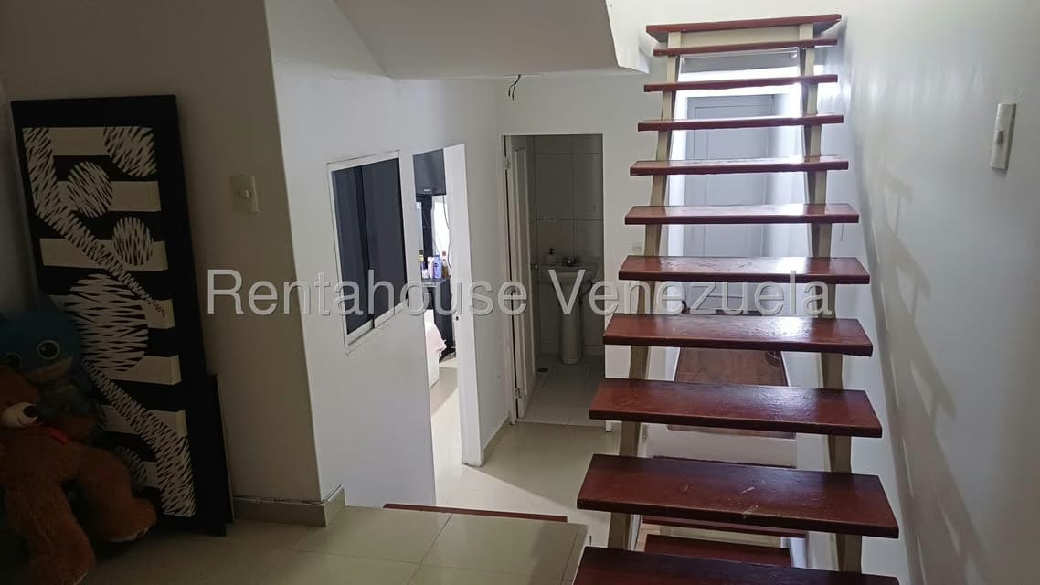 Casa (Multipes Niveles) en Venta en San Francisco, Miranda - 16