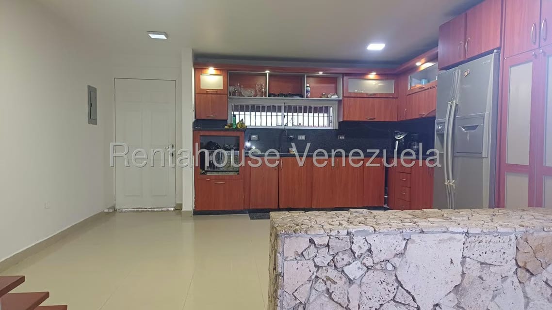 Casa (Multipes Niveles) en Venta en San Francisco, Miranda - 4