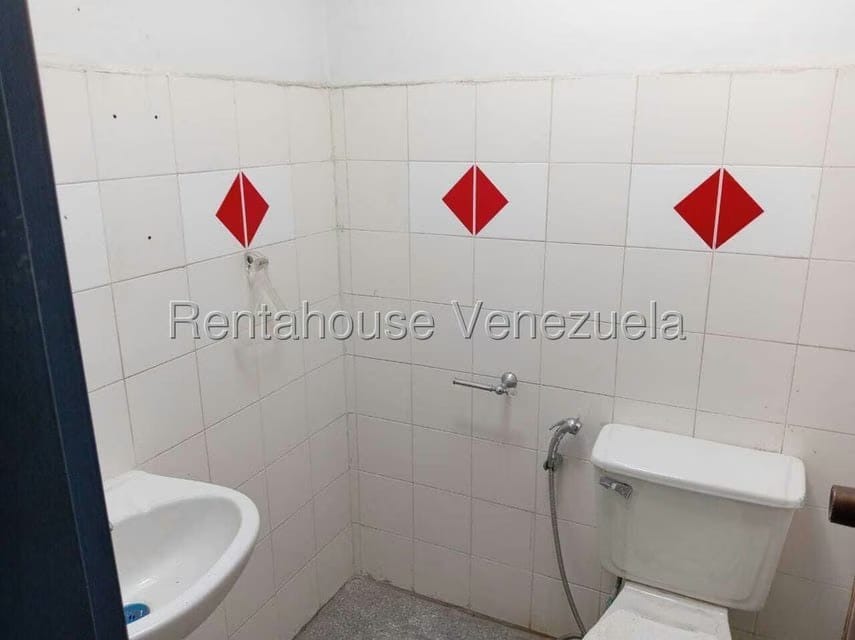 Comercial (Local Comercial) en Venta en Castillito, Carabobo - 15