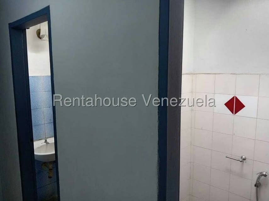 Comercial (Local Comercial) en Venta en Castillito, Carabobo - 7