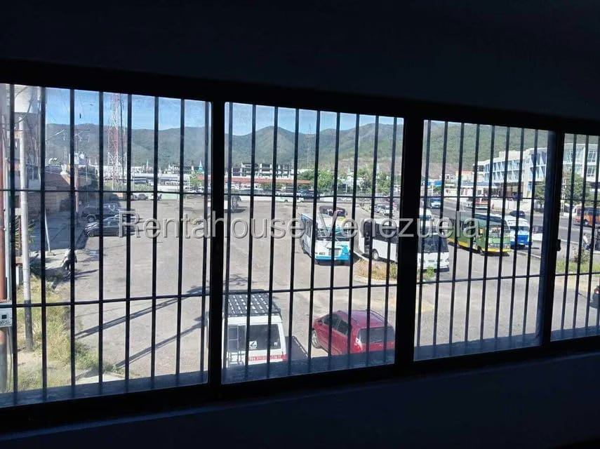 Comercial (Local Comercial) en Venta en Castillito, Carabobo - 9