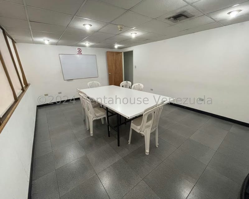 Comercial (Oficina) en Venta en El Recreo, Distrito Metropolitano - 12