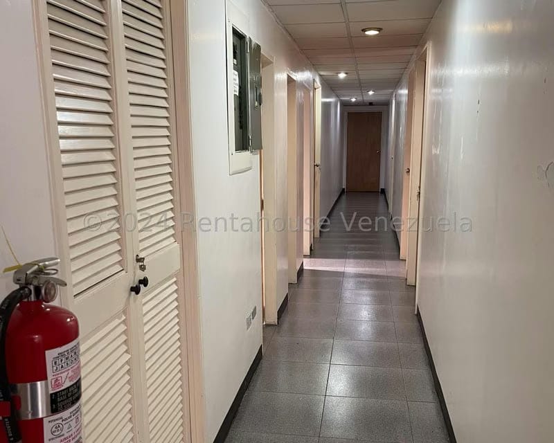 Comercial (Oficina) en Venta en El Recreo, Distrito Metropolitano - 5