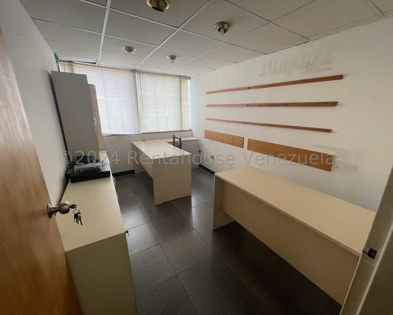 Comercial (Oficina) en Venta en El Recreo, Distrito Metropolitano - 8