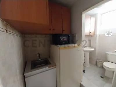 Oficina amoblada en Alquiler en El Rosal - 6