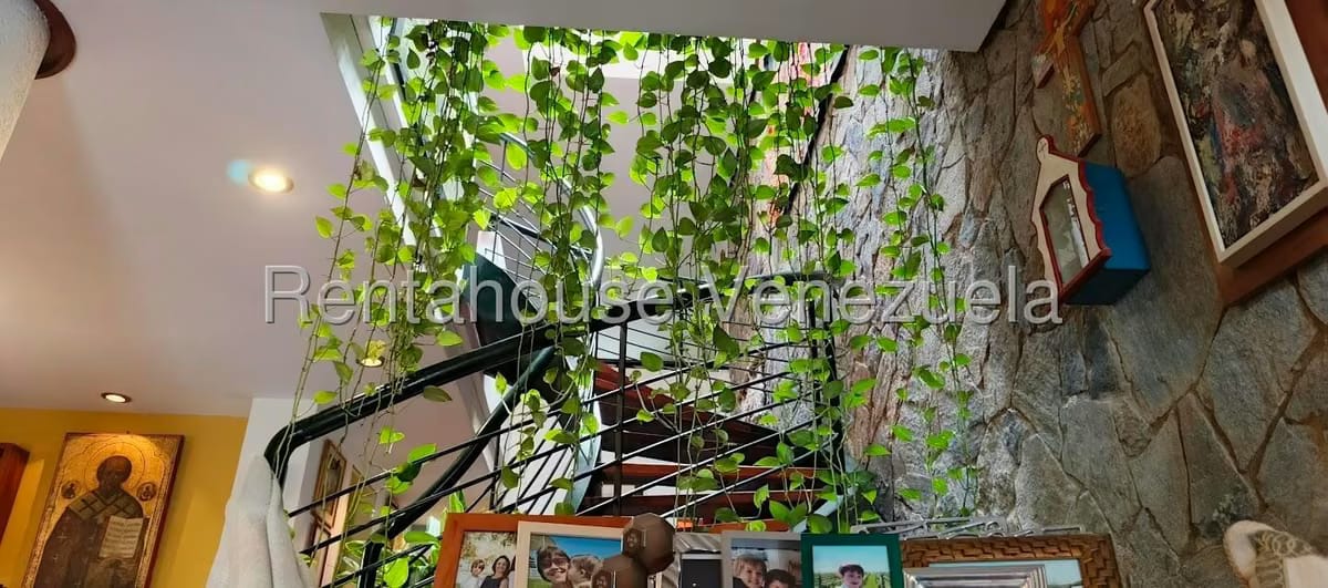 Casa (Duplex) en Venta en San Rafael de La Florida, Distrito Metropolitano - 23