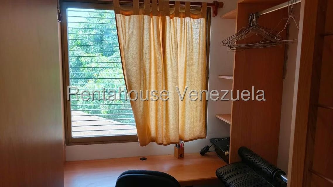 Casa (Duplex) en Venta en San Rafael de La Florida, Distrito Metropolitano - 52