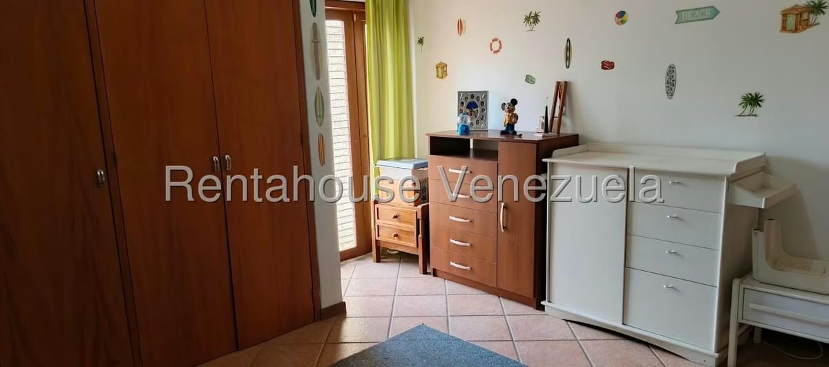 Casa (Duplex) en Venta en San Rafael de La Florida, Distrito Metropolitano - 56