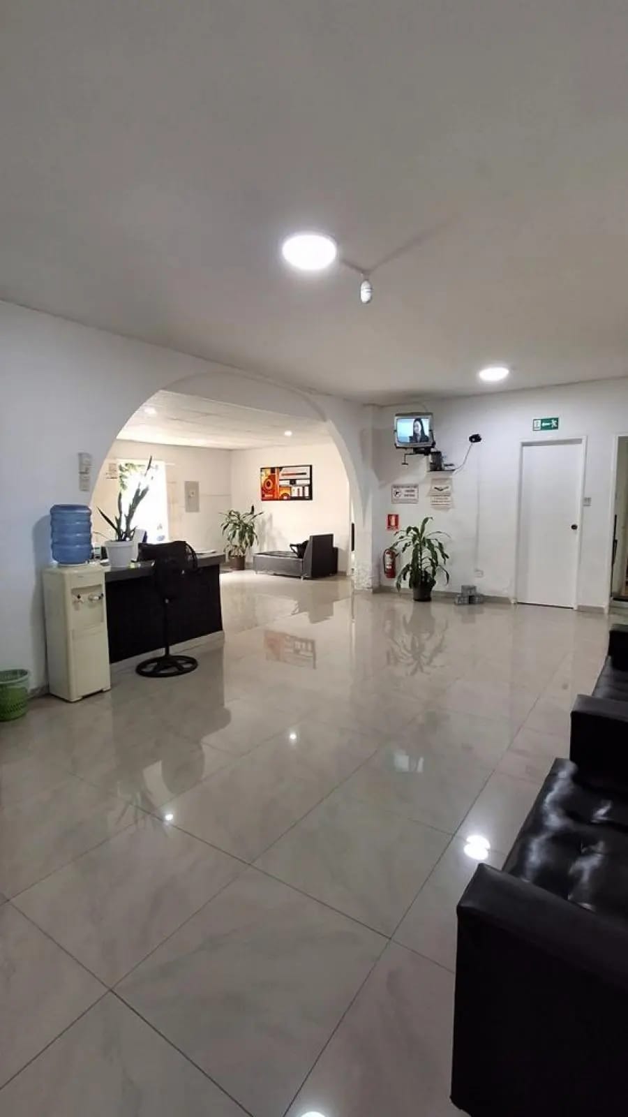 Oficina en Alquiler en El Marqués Sucre - 2