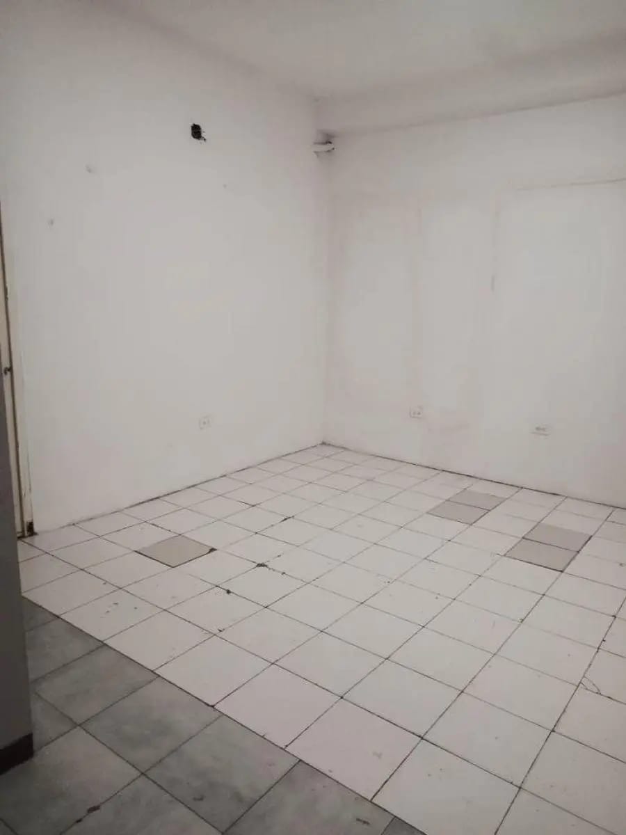 Oficina en Alquiler en El Marqués Sucre - 21